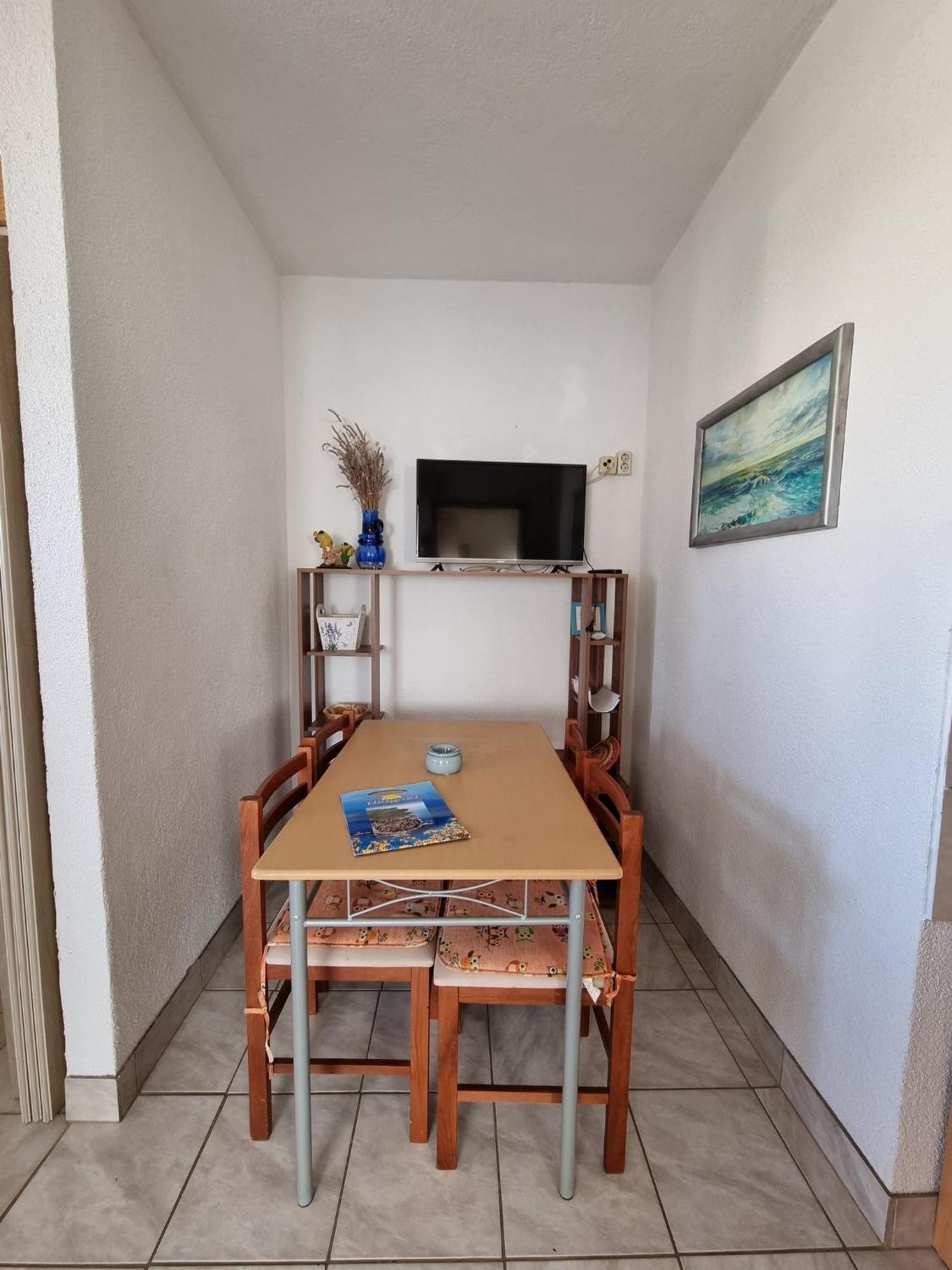 Apartments Vanja Skara Biograd Biograd Na Moru Room photo